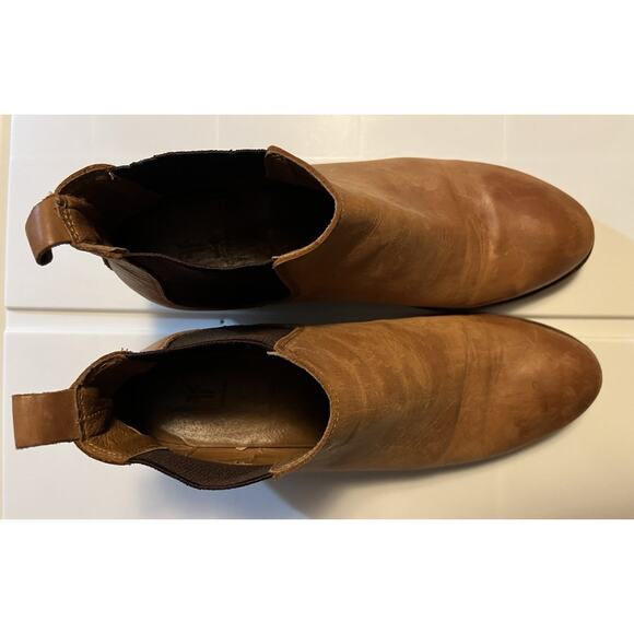 Frye Ankle Boots Carson Chelsea Women’s Size 9M Cognac Western Brown Leather - Picture 3 of 12